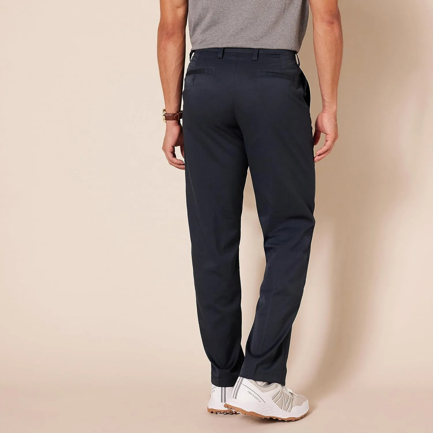 Amazon Essentials Men's Classic-Fit Stretch Golf Pant (Available in Big & Tall)