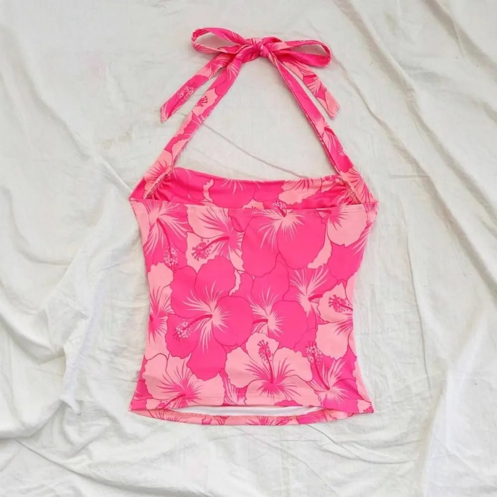 Be Part of The 2025 Summer Beach Fashion with Cute Camisoles Boho Spaghetti Strap Tops and Y2K Halter Tops for Women