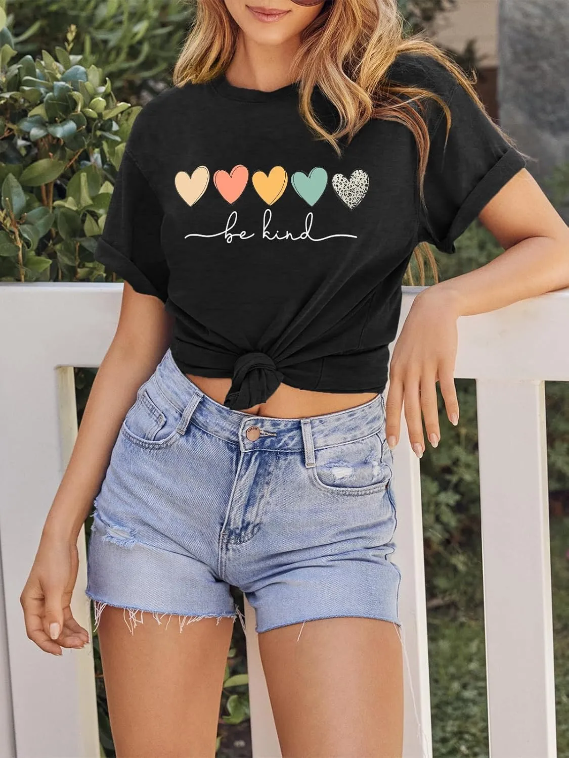 GEMLON Graphic T-Shirts for Women Loose Print Short Sleeve Tops Summer Casual Tees Shirt