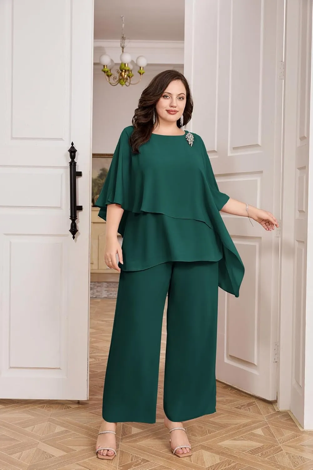 Hanna Nikole Plus Size Mother of Bride Pant Suits 2 Piece Chiffon Sets Ruffle Layers Wedding Guest Outfit
