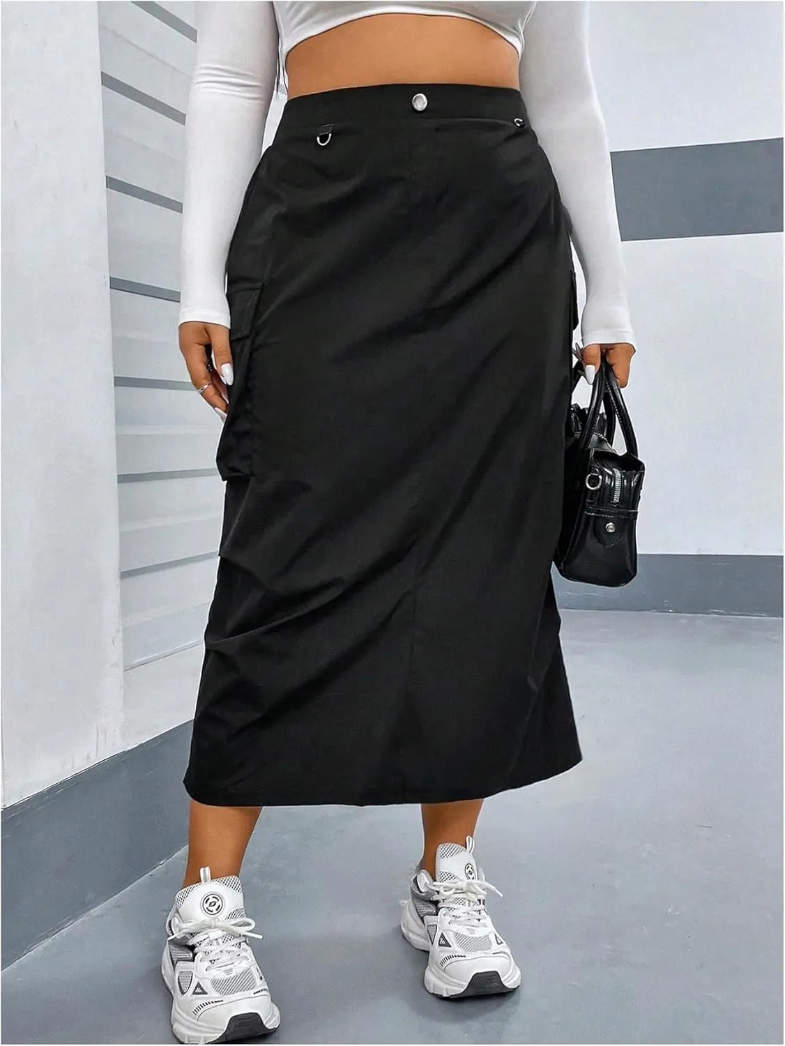 MakeMeChic Women's Plus Size Cargo Skirt Elastic Waist Ruched Button Front Y2K Cargo Long Skirts with Pockets
