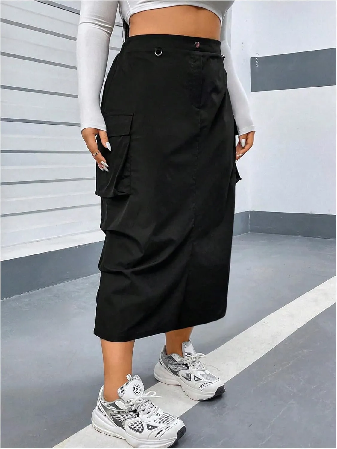 MakeMeChic Women's Plus Size Cargo Skirt Elastic Waist Ruched Button Front Y2K Cargo Long Skirts with Pockets