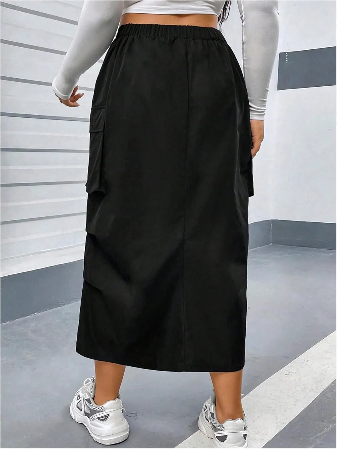 MakeMeChic Women's Plus Size Cargo Skirt Elastic Waist Ruched Button Front Y2K Cargo Long Skirts with Pockets