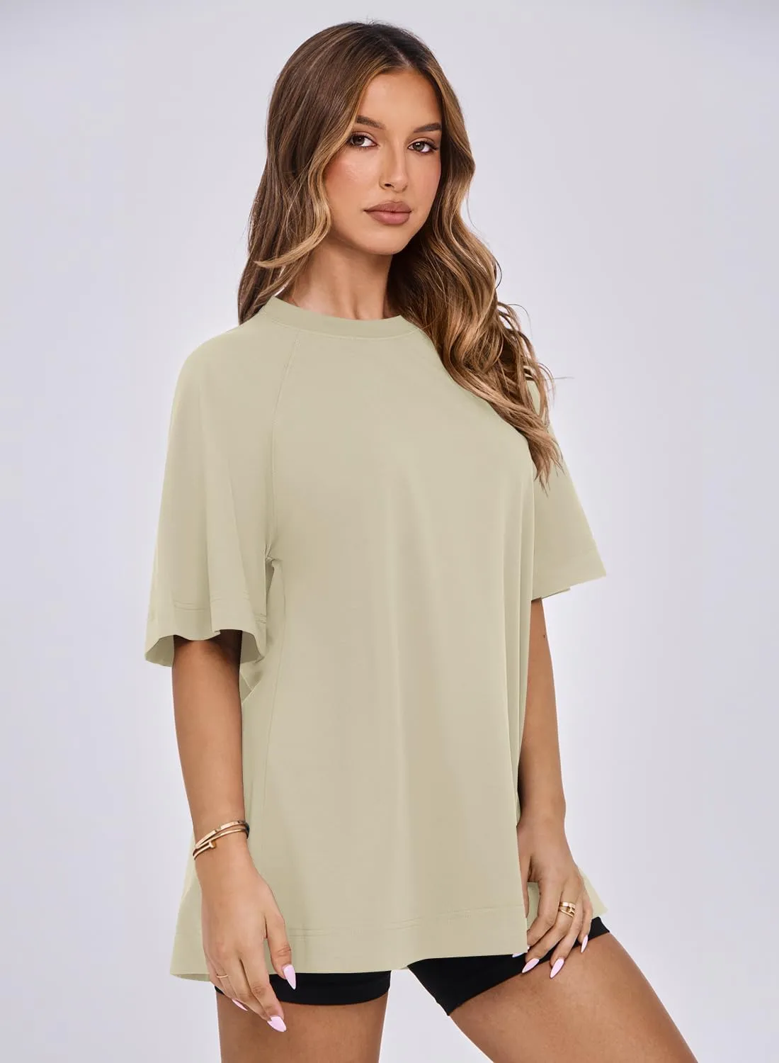 MIHOLL Womens Oversized T Shirts Short Sleeve Crewneck Summer Tops Casual Loose Basic Tees