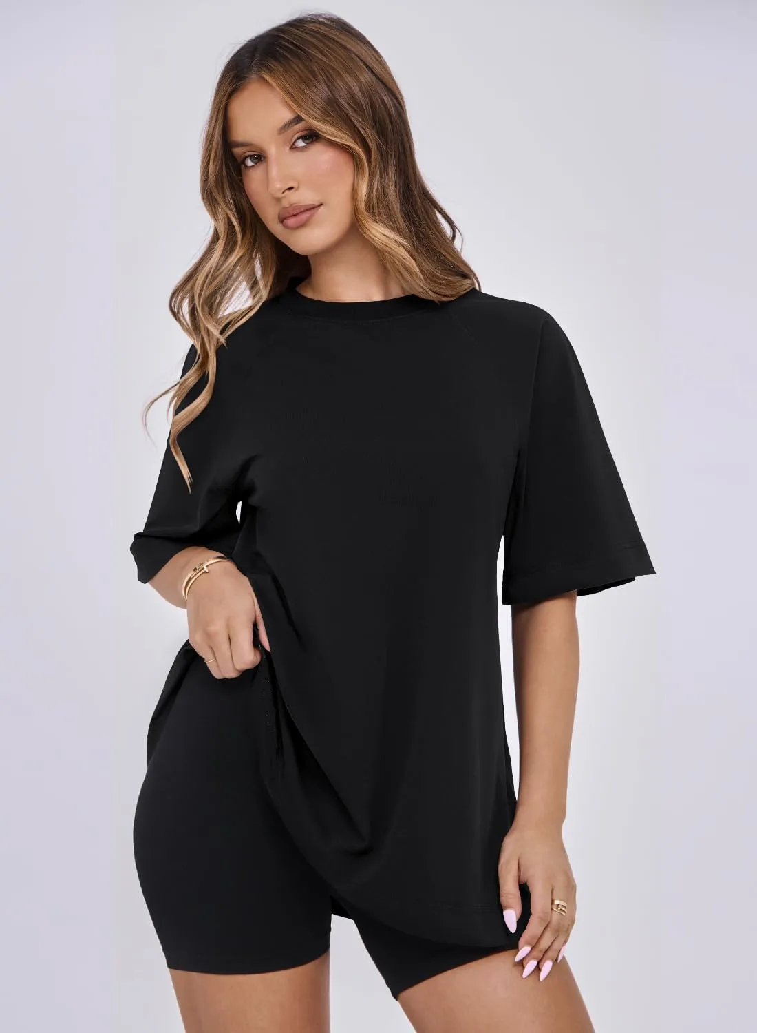 MIHOLL Womens Oversized T Shirts Short Sleeve Crewneck Summer Tops Casual Loose Basic Tees