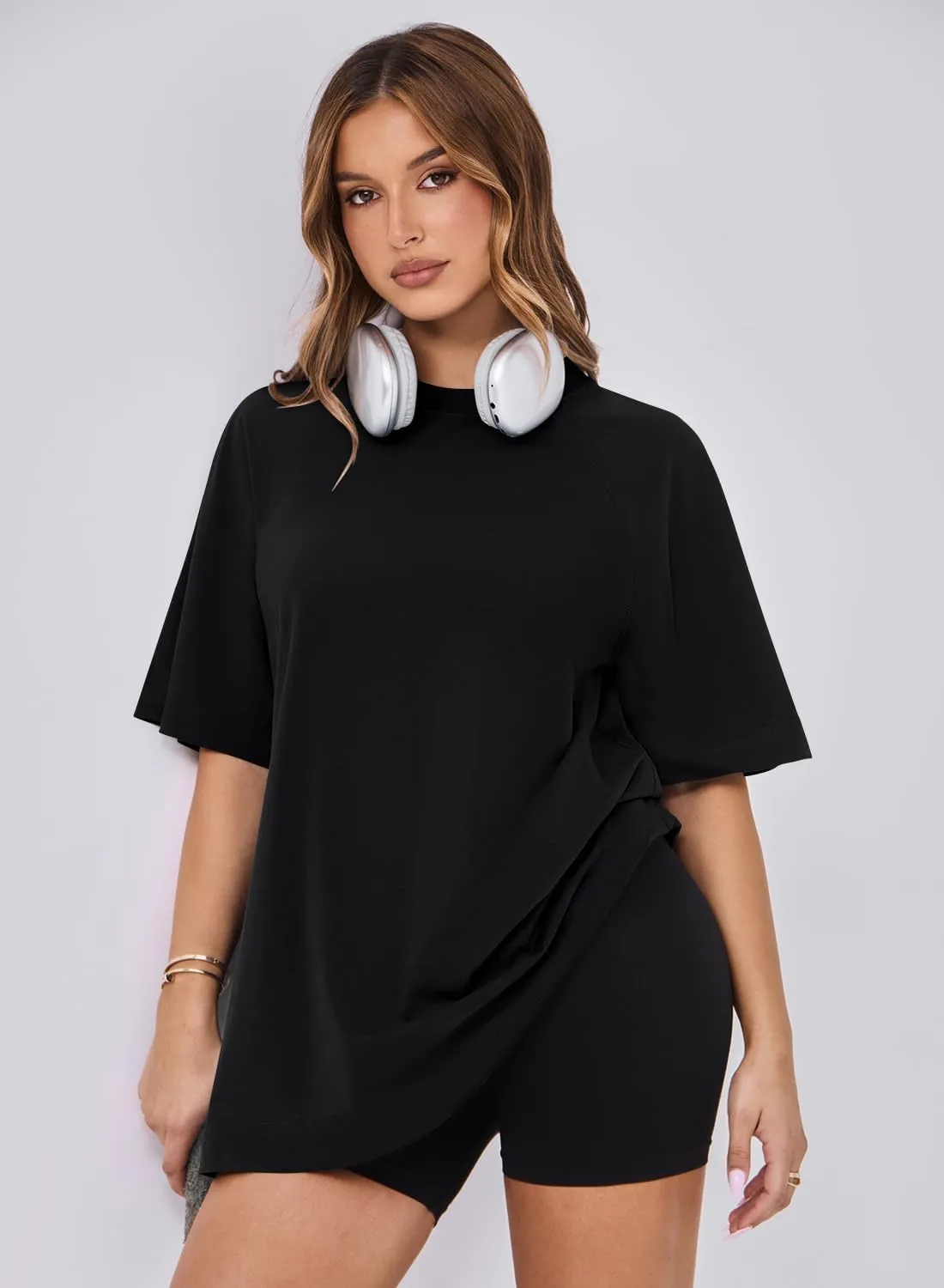 MIHOLL Womens Oversized T Shirts Short Sleeve Crewneck Summer Tops Casual Loose Basic Tees