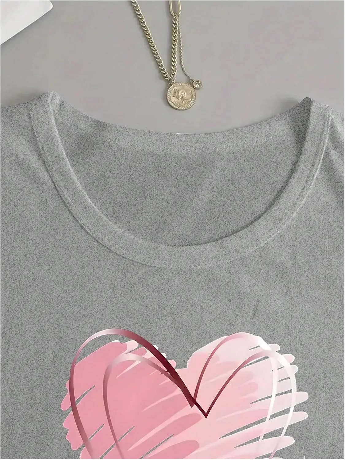 Women's Long Sleeve T Shirt Heart Print Crewneck Drop Shoulder Pullover Tops Vintage Tees