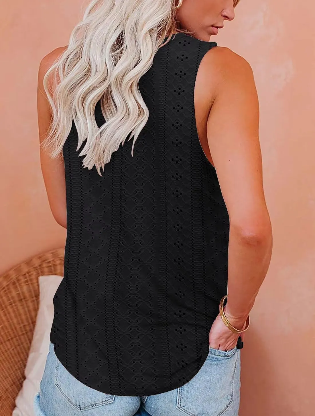 Womens Tank Tops 2025 Eyelet Embroidery Crewneck Sleeveless Shirts Casual Summer Spring Basic Loose Fashion Clothes