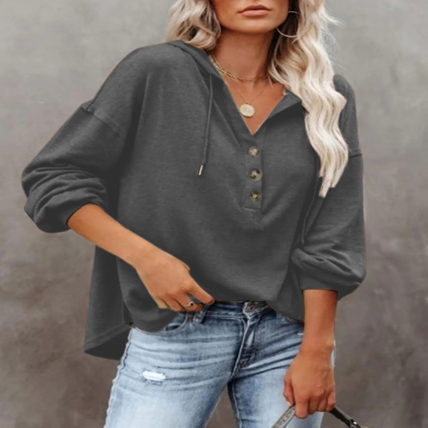 Womens Tops Hoodies Long Sleeve Botton Down Sweatshirt Oversized V Neck Shirts Spring Fall Going Out Workout Outfits