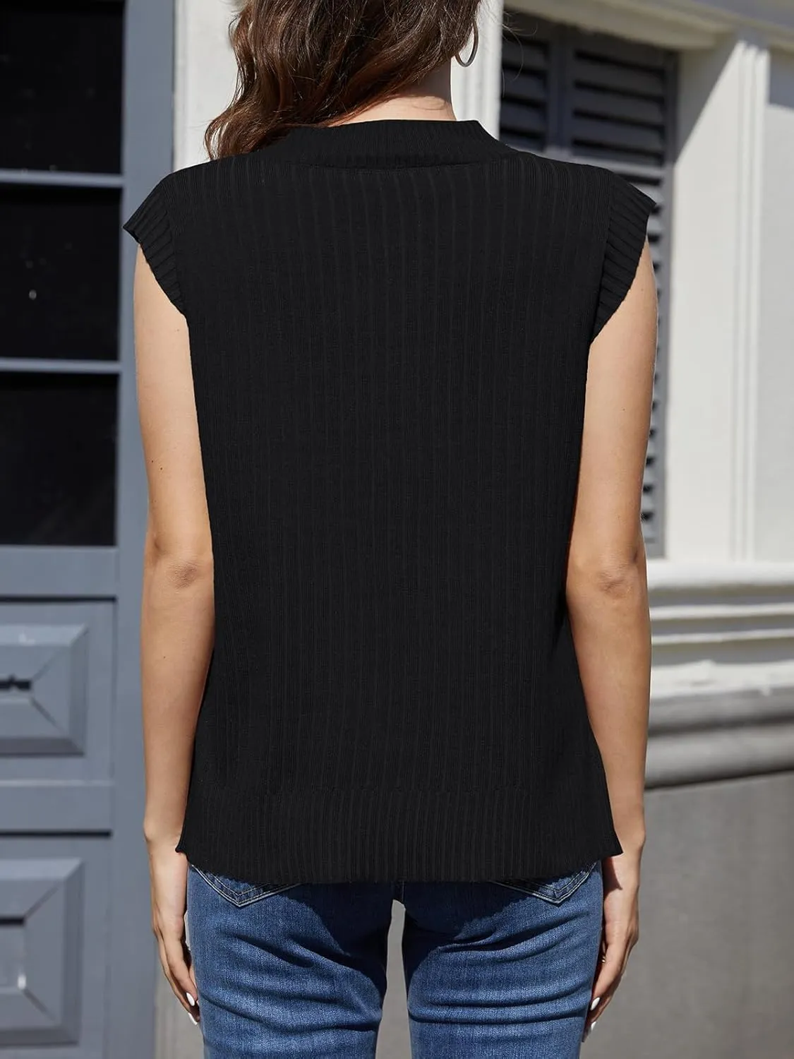 ZDC Women's V Neck Sweater Vest Oversized Sleeveles Casual Tank Tops Ribbed Knit Loose Fit Pullover